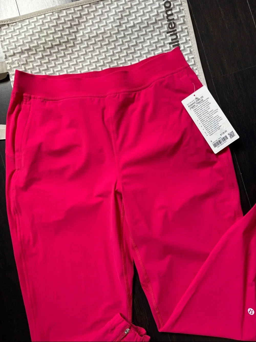 LULULEMON ADAPTED STATE HR JOGGER *REGULAR IN PINK DRAGONFRUIT SZ 8 NWT - Picture 5 of 8